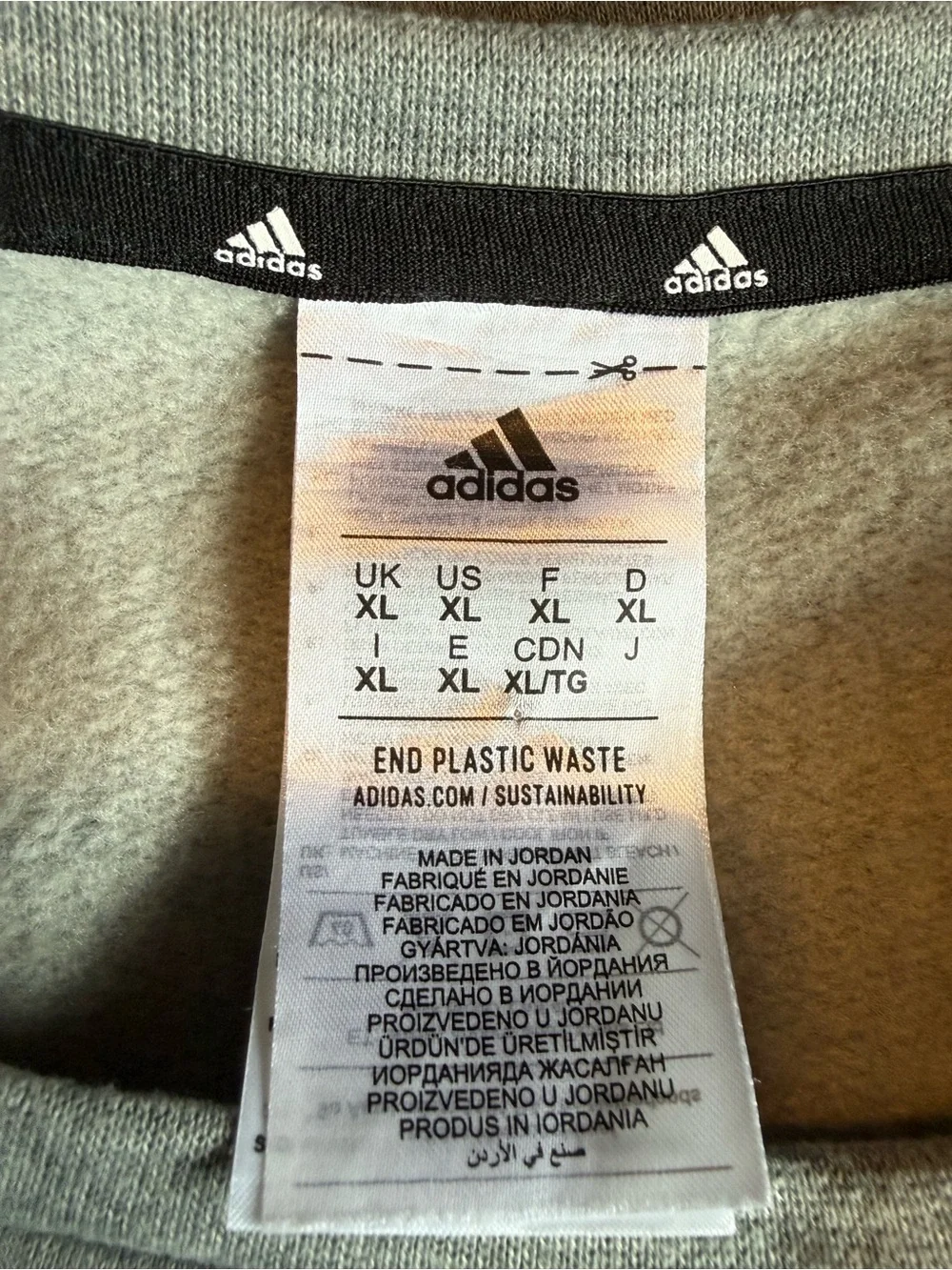 Adidas‎ Essentials 3 Stripes Gray Fleece Crewneck Sweatshirt Mens XL Logo